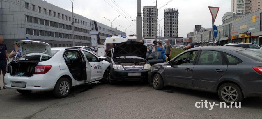 95 квартал 2 блондинки попали дтп