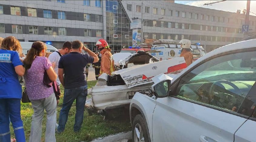Попала в дтп с девичьей фамилией