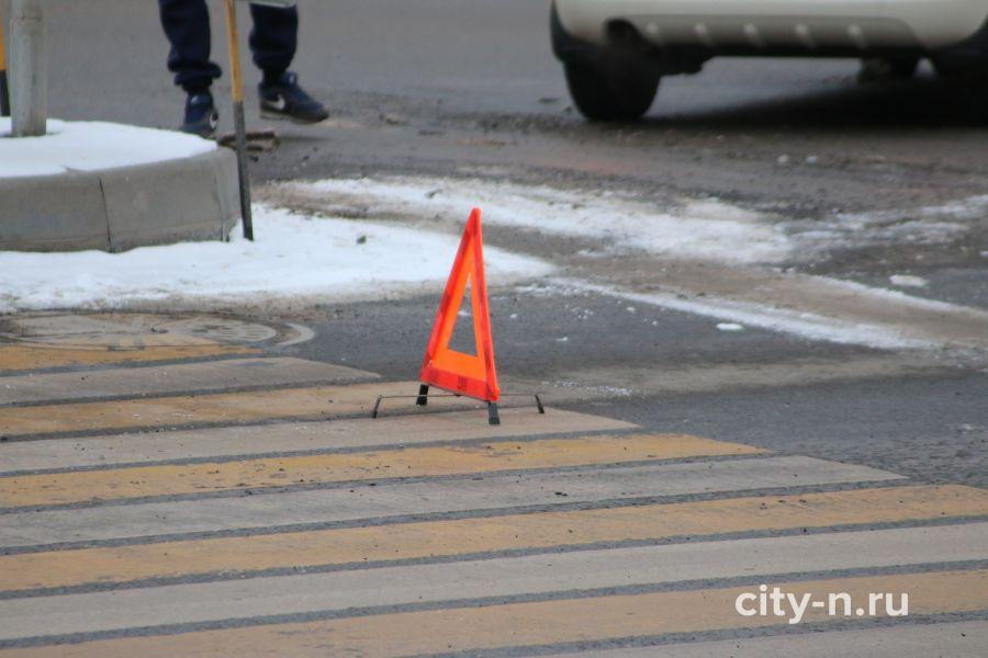 В новокузнецком районе полицейские устанавливают обстоятельства дтп с участием автобуса