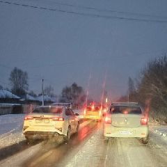 Новокузнечане просят вернуть прежнюю схему движения на Вокзальной, пока там не установили реверсивный светофор (ФОТО) Новокузнечане просят вернуть прежнюю схему движения на Вокзальной, пока там не установили реверсивный светофор (ФОТО)