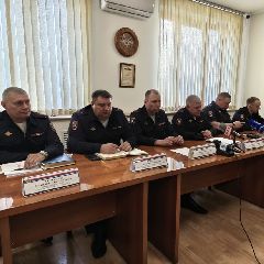 � ����� ������������ ���������� � �������� � �������������� � ��� ��������� (����, �����)