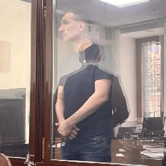 В Кузбассе заключён под стражу директор частной клиники «Свобода», в которой умерли пациенты (ФОТО) В Кузбассе заключён под стражу директор частной клиники «Свобода», в которой умерли пациенты (ФОТО)