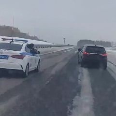 Ирина Волк рассказала о погоне, стрельбе по колёсам и аресте дерзкого кузбассовца (ФОТО, ВИДЕО) Ирина Волк рассказала о погоне, стрельбе по колёсам и аресте дерзкого кузбассовца (ФОТО, ВИДЕО)