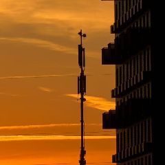 ��������� 5G ��������� ����� � � �������������, � � ������� �������� � �2