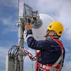 ������ ��������� ����� 4G � �������� ��� ������ �������������� ������������ YADRO